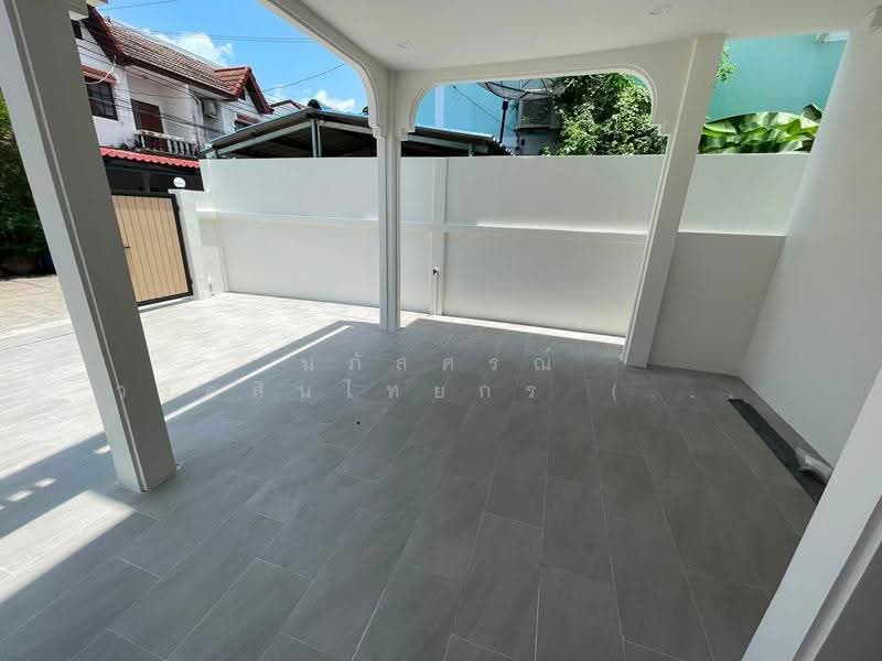 ขายบ้านเดี่ยว ซอยลาดพร้าว 87 คลองเจ้าคุณสิงห์ เขตวังทองหลาง, กรุงเทพ, ลาดพร้าว87, คลองเจ้าคุณสิงห์, วังทองหลาง, กรุงเทพ, 250 ตร.ม., บ้านเดี่ยว ขาย, โดย นภัสศรณ์ วงศ์สินไทยกร (นันท์), 500508045 - DDproperty.com