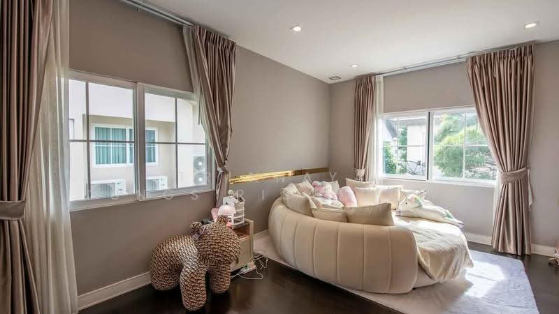 Nantawan Bangna Km.7, Samut Prakan, 98 Bangna-Trad Road, Bang Kaeo, Bang Plee, Samut Prakan, 4 Bedrooms, 333 sqm, Villa For Rent, by Trinnaya Dungsirisangthong, 500508046 - DDproperty.com