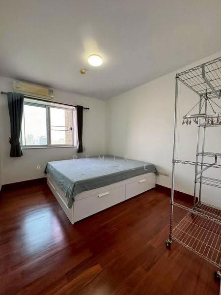 Supalai Park Ratchayothin, Bangkok, Ratchadaphisek Road, Lat Yao, Chatuchak, Bangkok, 2 Bedrooms, 79 sqm, Condo For Sale, by Pemika Aukkaraleekul, 500508085 - DDproperty.com
