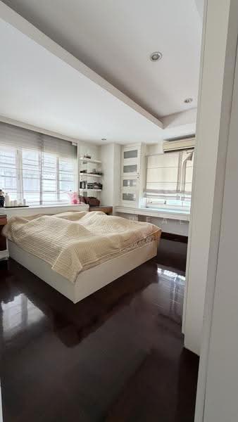 Ladawan Srinakarin, Samut Prakan, Srinakarin Road, Bang Kaeo, Bang Plee, Samut Prakan, 4 Bedrooms, 500 sqm, Single Detached House For Sale, by HOME Real Estate Service, 500508086 - DDproperty.com