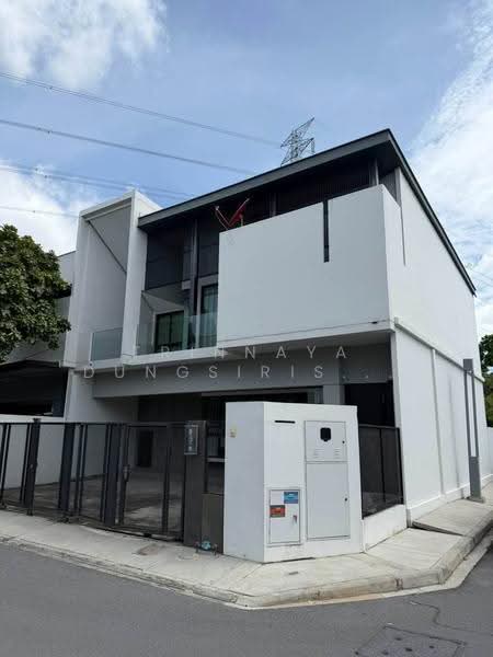 Vive Bangna, Samut Prakan, Bang Kaeo, Bang Plee, Samut Prakan, 3 Bedrooms, 225 sqm, Single Detached House For Sale, by Trinnaya Dungsirisangthong, 500508100 - DDproperty.com