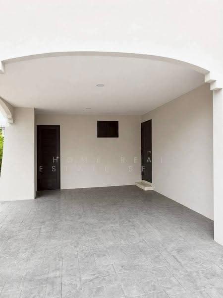 Ladawan Srinakarin, Samut Prakan, Srinakarin Road, Bang Kaeo, Bang Plee, Samut Prakan, 3 Bedrooms, 500 sqm, Single Detached House For Sale, by HOME Real Estate Service, 500508138 - DDproperty.com