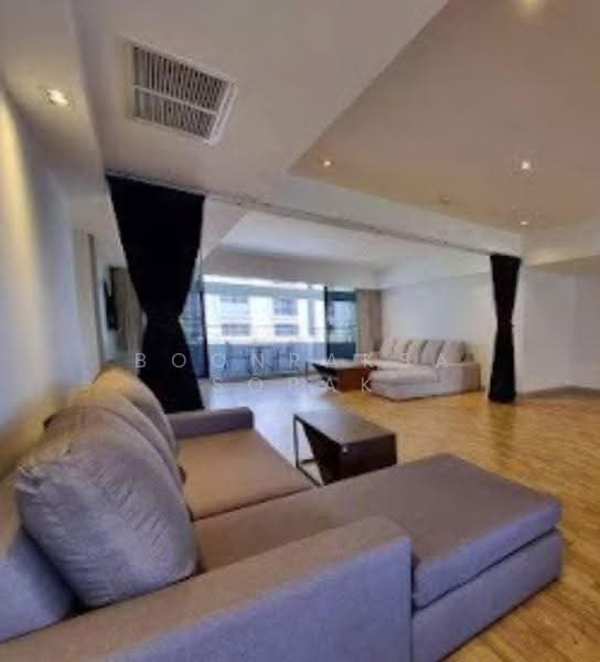Villa Bajaj, Bangkok, Soi Sukhumvit 19, Khlongtoei Nua, Watthana, Bangkok, 3 Bedrooms, 240 sqm, Condo For Rent, by Boonraksa Sopak, 500508142 - DDproperty.com