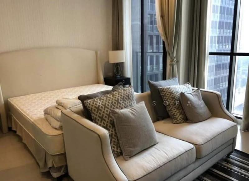 Noble Ploenchit, Bangkok, 1035 Ploenchit Road, Lumphini, Pathum Wan, Bangkok, 1 Bedroom, 51 sqm, Condo For Rent, by Boonraksa Sopak, 500508145 - DDproperty.com
