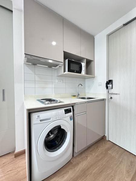 IDEO Q Chula - Samyan, Bangkok, 660-662 Rama 4 Road, Maha Phrutharam, Bang Rak, Bangkok, 1 Bedroom, 34 sqm, Condo For Rent, by Nopmongkol (Mhee), 500508149 - DDproperty.com