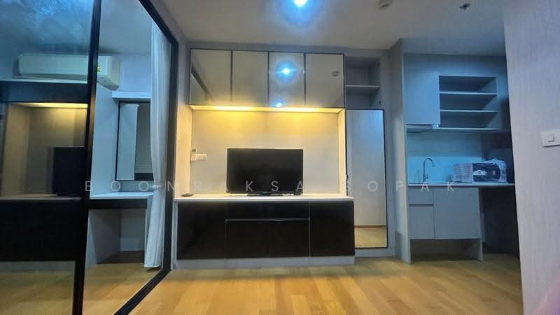 Noble Revo Silom, Bangkok, 88 Soi Surasak Surasak Road, Silom, Bang Rak, Bangkok, 1 Bedroom, 24 sqm, Condo For Rent, by Boonraksa Sopak, 500508171 - DDproperty.com