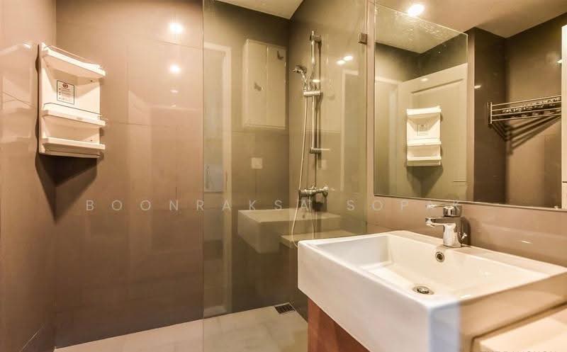 Noble Revo Silom, Bangkok, 88 Soi Surasak Surasak Road, Silom, Bang Rak, Bangkok, 1 Bedroom, 24 sqm, Condo For Rent, by Boonraksa Sopak, 500508171 - DDproperty.com