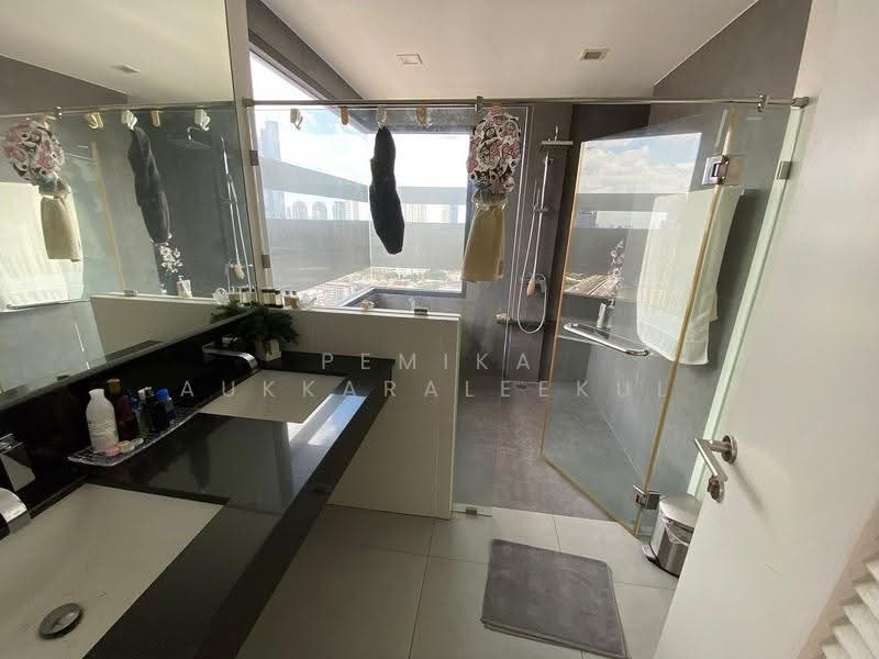 Urbano Absolute Sathon-Taksin, Bangkok, 345 Charoen Nakhon 14/2 Alley, Khlong Ton Sai, Khlong San, Bangkok, 2 Bedrooms, 75 sqm, Condo For Sale, by Pemika Aukkaraleekul, 500508173 - DDproperty.com