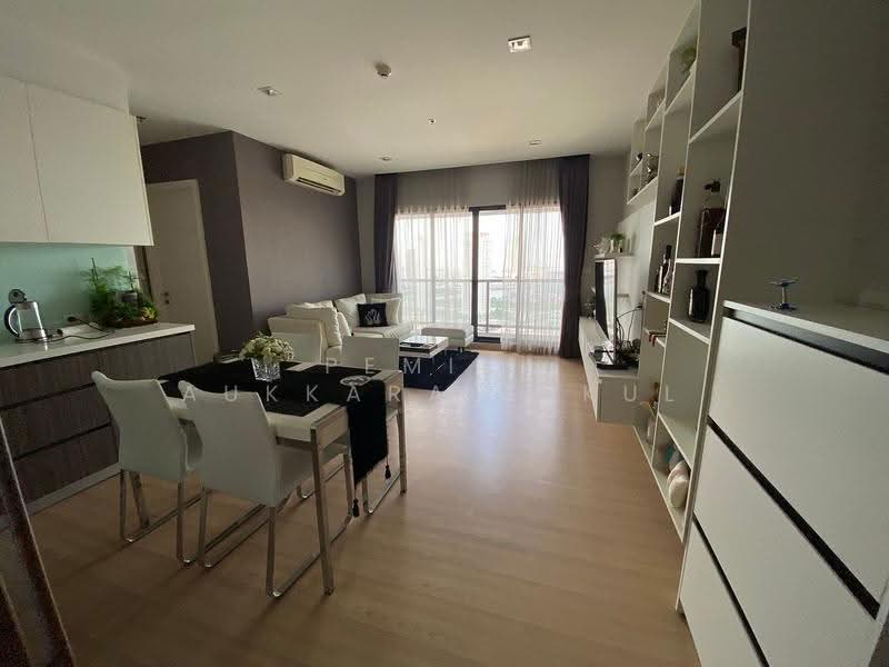 Urbano Absolute Sathon-Taksin, Bangkok, 345 Charoen Nakhon 14/2 Alley, Khlong Ton Sai, Khlong San, Bangkok, 2 Bedrooms, 75 sqm, Condo For Sale, by Pemika Aukkaraleekul, 500508173 - DDproperty.com