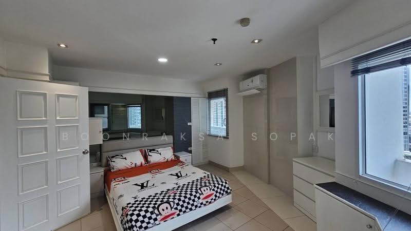 Fifty Fifth Tower, Bangkok, 84 Soi Sukhumvit 55, Sukhumvit Road, Khlong Tan Nua, Watthana, Bangkok, 3 Bedrooms, 170 sqm, Condo For Rent, by Boonraksa Sopak, 500508174 - DDproperty.com