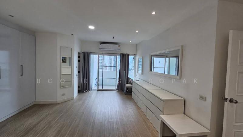 Fifty Fifth Tower, Bangkok, 84 Soi Sukhumvit 55, Sukhumvit Road, Khlong Tan Nua, Watthana, Bangkok, 3 Bedrooms, 170 sqm, Condo For Rent, by Boonraksa Sopak, 500508174 - DDproperty.com
