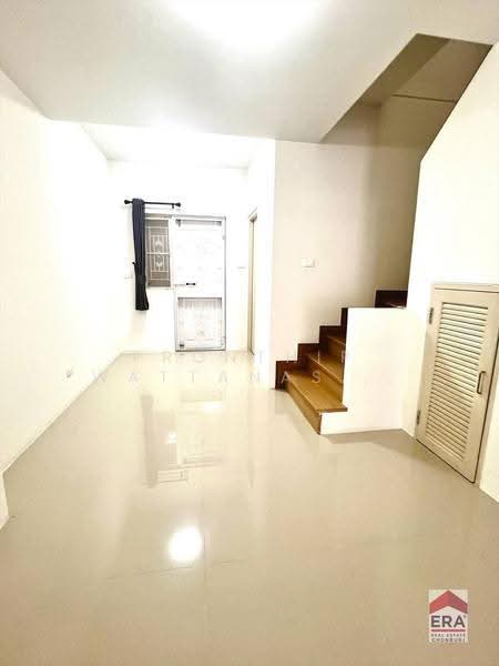Family City Pantong, Chon Buri (Pattaya), 81/449 Moo 8, Map Pong, Phan Thong, Chon Buri (Pattaya), 2 Bedrooms, 74 sqm, Townhouse For Sale, by Pronthip Wattanasatiengul, 500508196 - DDproperty.com