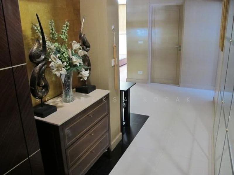 St Louis Grand Terrace, Bangkok, Soi Sathon 11 S Sathon Rd, Yan Nawa, Sathon, Bangkok, 2 Bedrooms, 105 sqm, Condo For Rent, by Boonraksa Sopak, 500508200 - DDproperty.com