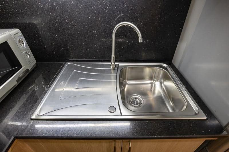 Von Napa Sukhumvit 38, Bangkok, Soi Sukhumvit 38, Phra Kanong, Khlong Toei, Bangkok, 1 Bedroom, 55 sqm, Condo For Rent, by Boonraksa Sopak, 500508211 - DDproperty.com
