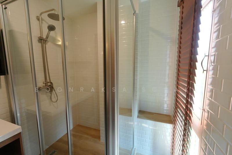 Von Napa Sukhumvit 38, Bangkok, Soi Sukhumvit 38, Phra Kanong, Khlong Toei, Bangkok, 1 Bedroom, 55 sqm, Condo For Rent, by Boonraksa Sopak, 500508211 - DDproperty.com