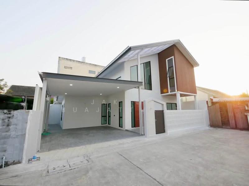 3-BR House, Bangkok, Nuan Chan, Bueng Kum, Bangkok, 3 Bedrooms, 177 sqm, Single Detached House For Sale, by Jakree Buajatturat, 500508244 - DDproperty.com
