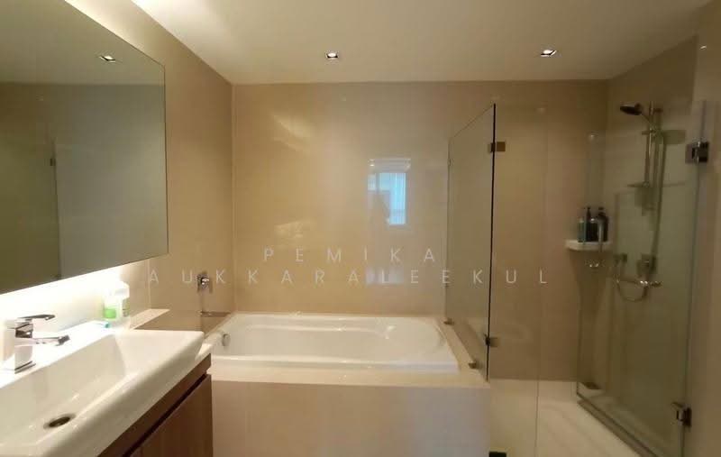 Vtara Sukhumvit 36, Bangkok, 118 Soi Saen Sabai, Phra Kanong, Khlong Toei, Bangkok, 2 Bedrooms, 65 sqm, Condo For Sale, by Pemika Aukkaraleekul, 500508252 - DDproperty.com