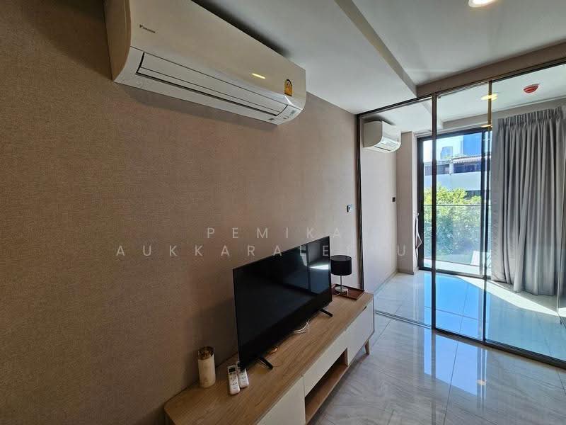 Walden Asoke, Bangkok, 120 12 Sukhumvit Road, Khlongtoei Nua, Watthana, Bangkok, 1 Bedroom, 38 sqm, Condo For Sale, by Pemika Aukkaraleekul, 500508270 - DDproperty.com