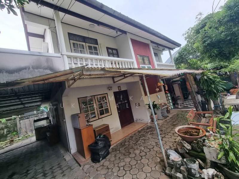 4-BR House, Bangkok, Lat Phrao, Bangkok, 4 Bedrooms, 220 sqm, Single Detached House For Sale, by Pemika Aukkaraleekul, 500508275 - DDproperty.com