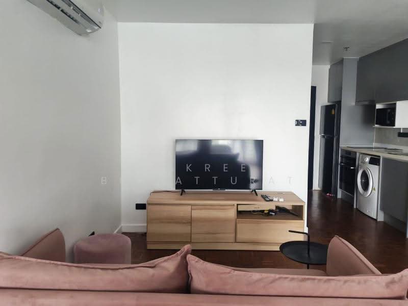 Sukhumvit Suite, Bangkok, 19 Soi Sukhumvit 13, Khlongtoei Nua, Watthana, Bangkok, Studio, 40 sqm, Condo For Rent, by Jakree Buajatturat, 500508279 - DDproperty.com