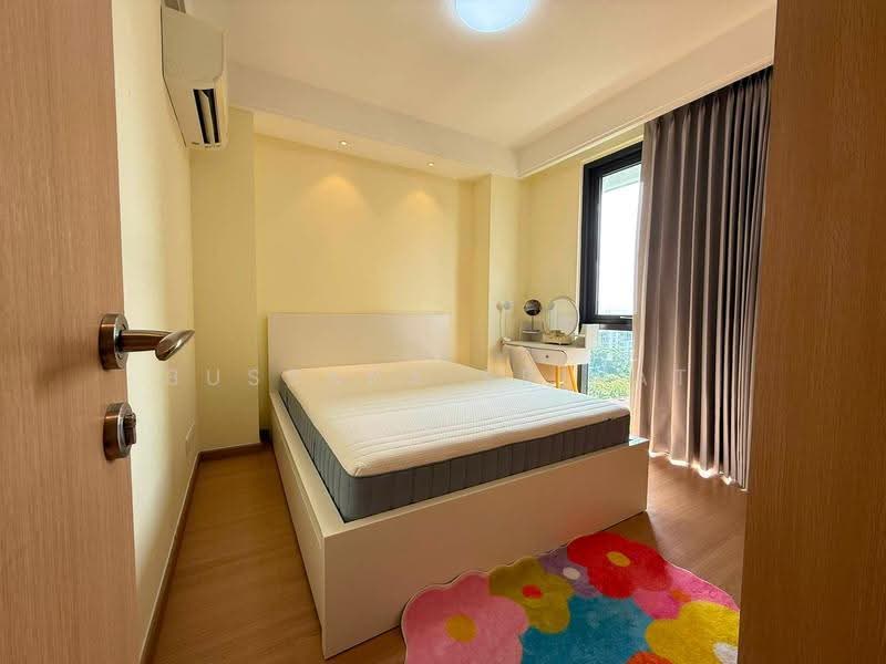 Regal Sathon-Naradhiwas : รีเกิล สาทร-นราธิวาส, กรุงเทพ, ถนนนราธิวาสราชนครินทร์, ทุ่งมหาเมฆ, สาทร, กรุงเทพ, 40 ตร.ม., คอนโด ให้เช่า, โดย Bussara Sri-At, 500508360 - DDproperty.com