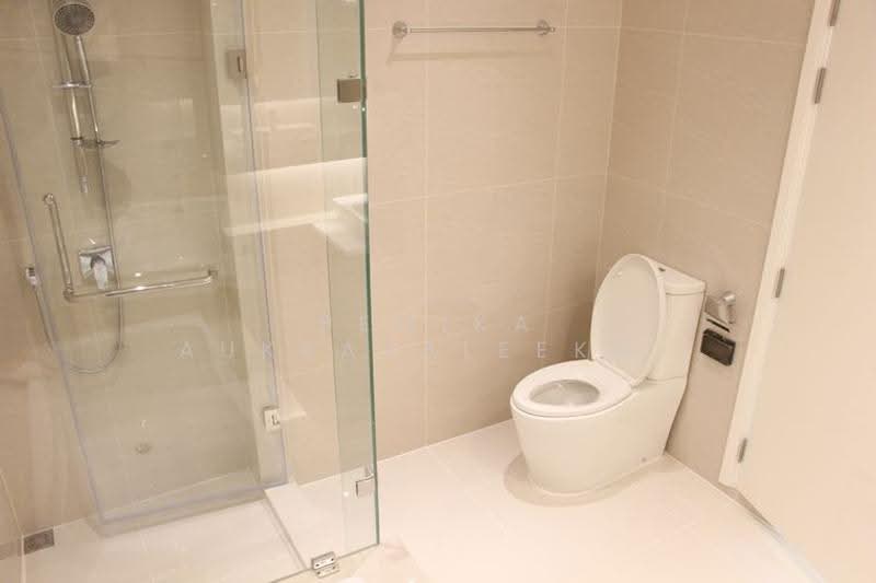 Vtara Sukhumvit 36, Bangkok, 118 Soi Saen Sabai, Phra Kanong, Khlong Toei, Bangkok, 2 Bedrooms, 68 sqm, Condo For Sale, by Pemika Aukkaraleekul, 500508371 - DDproperty.com