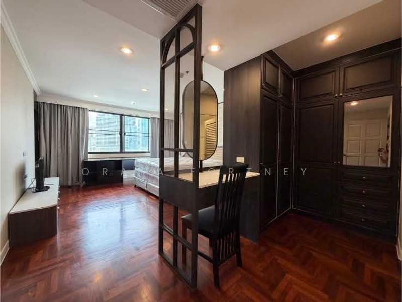 Lake Green, Bangkok, 199 Sukhumvit Soi 8, Khlong Toei, Bangkok, 2 Bedrooms, 140 sqm, Condo For Rent, by Oraya Fortney, 500508373 - DDproperty.com