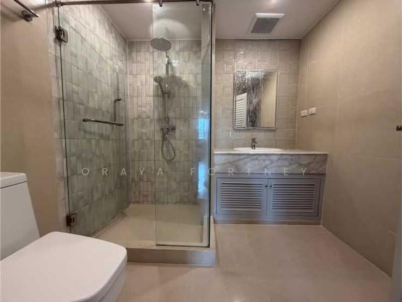 Lake Green, Bangkok, 199 Sukhumvit Soi 8, Khlong Toei, Bangkok, 2 Bedrooms, 140 sqm, Condo For Rent, by Oraya Fortney, 500508373 - DDproperty.com