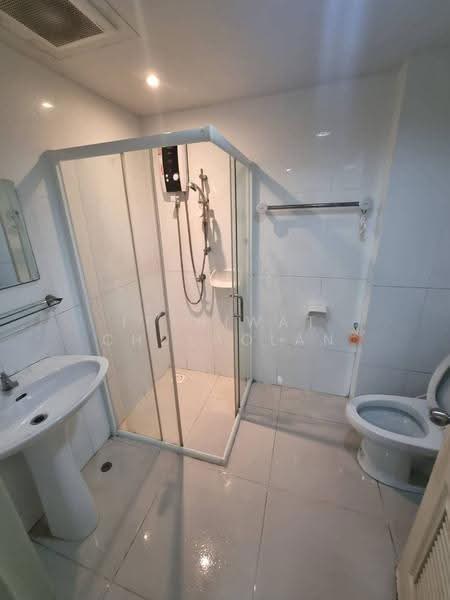 The Escape Condominium, Bangkok, 1073 Sukhumvit 101/1 Road, Bang Chak, Phra Khanong, Bangkok, 1 Bedroom, 44 sqm, Condo For Sale, by Itthiwat Chulaolan, 500508377 - DDproperty.com