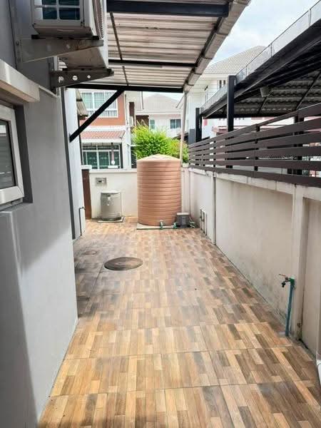 ให้เช่าบ้านเดี่ยวหลังใหญ่ ม.เดอะลิฟวิ่ง ศรีราชา, Chon Buri (Pattaya), Surasak, Si Racha, Chon Buri (Pattaya), 4 Bedrooms, 200 sqm, Single Detached House For Rent, by Dusit Saengfa, 500508384 - DDproperty.com