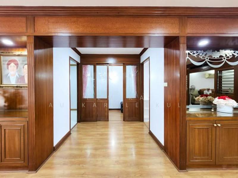 Wattana Heights, Bangkok, Sukhumvit Road, Khlongtoei Nua, Watthana, Bangkok, 3 Bedrooms, 336 sqm, Condo For Sale, by Pemika Aukkaraleekul, 500508385 - DDproperty.com