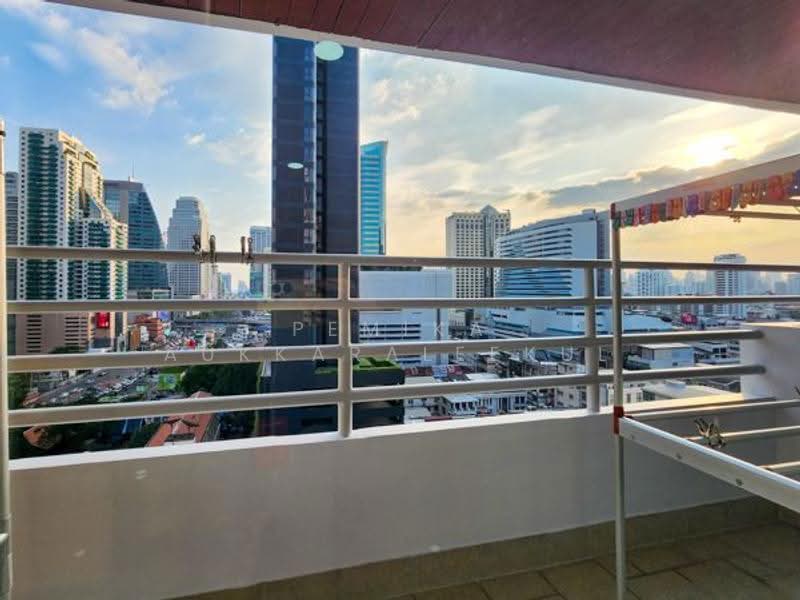 Wattana Heights, Bangkok, Sukhumvit Road, Khlongtoei Nua, Watthana, Bangkok, 3 Bedrooms, 336 sqm, Condo For Sale, by Pemika Aukkaraleekul, 500508385 - DDproperty.com