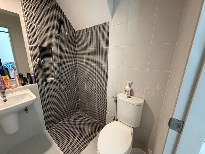 Grande Pleno Phahol-Vibhavadi, Pathum Thani, Klong 1 Klongluang, Khlong Nung, Khlong Luang, Pathum Thani, 2 Bedrooms, 120 sqm, Townhouse For Sale, by ณัฐยา ศิริฐานนท์, 500508396 - DDproperty.com