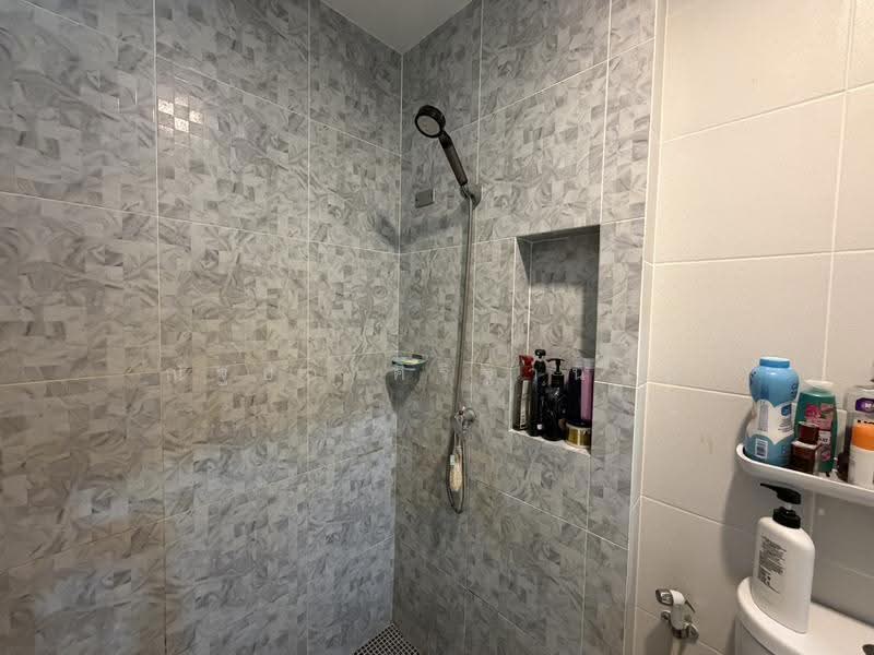 Grande Pleno Phahol-Vibhavadi, Pathum Thani, Klong 1 Klongluang, Khlong Nung, Khlong Luang, Pathum Thani, 2 Bedrooms, 120 sqm, Townhouse For Sale, by ณัฐยา ศิริฐานนท์, 500508396 - DDproperty.com