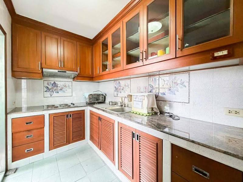 Lumpini Park View, Bangkok, Rama 4, Thung Maha Mek, Sathon, Bangkok, 4 Bedrooms, 164 sqm, Condo For Rent, by Boonraksa Sopak, 500508402 - DDproperty.com