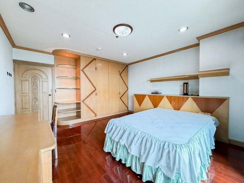 Lumpini Park View, Bangkok, Rama 4, Thung Maha Mek, Sathon, Bangkok, 4 Bedrooms, 164 sqm, Condo For Rent, by Boonraksa Sopak, 500508402 - DDproperty.com