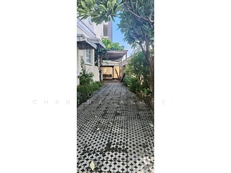 Plus City Park Ekamai-Ramintra, Bangkok, Nuanchan Road, Nuan Chan, Bueng Kum, Bangkok, 4 Bedrooms, 382 sqm, Townhouse For Sale, by Pornpan Chantharakasemchai, 500508444 - DDproperty.com