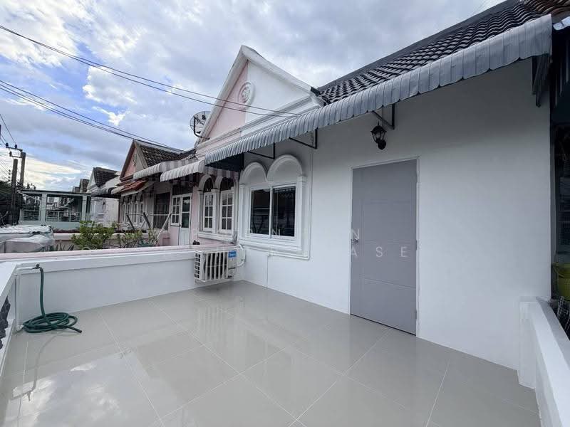 undefined, Bangkok, Bang Chak, Phra Khanong, Bangkok, 3 Bedrooms, 200 sqm, Single Detached House For Rent, by Pornpan Chantharakasemchai, 500508461 - DDproperty.com