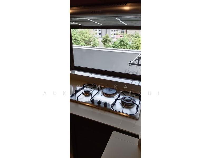 Beverly Tower, Bangkok, 52 Soi Chai Yot, Khlongtoei Nua, Watthana, Bangkok, 2 Bedrooms, 80 sqm, Condo For Sale, by Pemika Aukkaraleekul, 500508466 - DDproperty.com