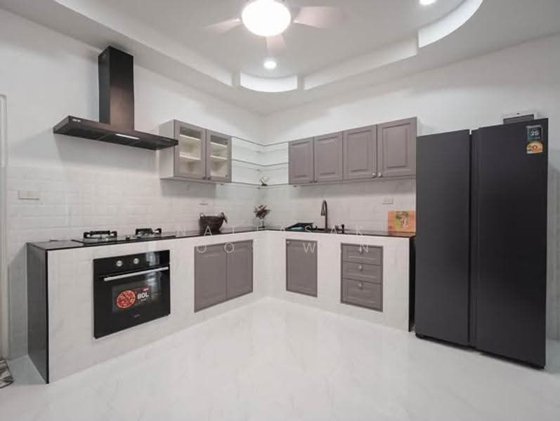undefined, Chon Buri (Pattaya), Nong Pru, Bang Lamung (Pattaya), Chon Buri (Pattaya), 4 Bedrooms, 325 sqm, Single Detached House For Sale, by Nattasak Poosuwan, 500508537 - DDproperty.com