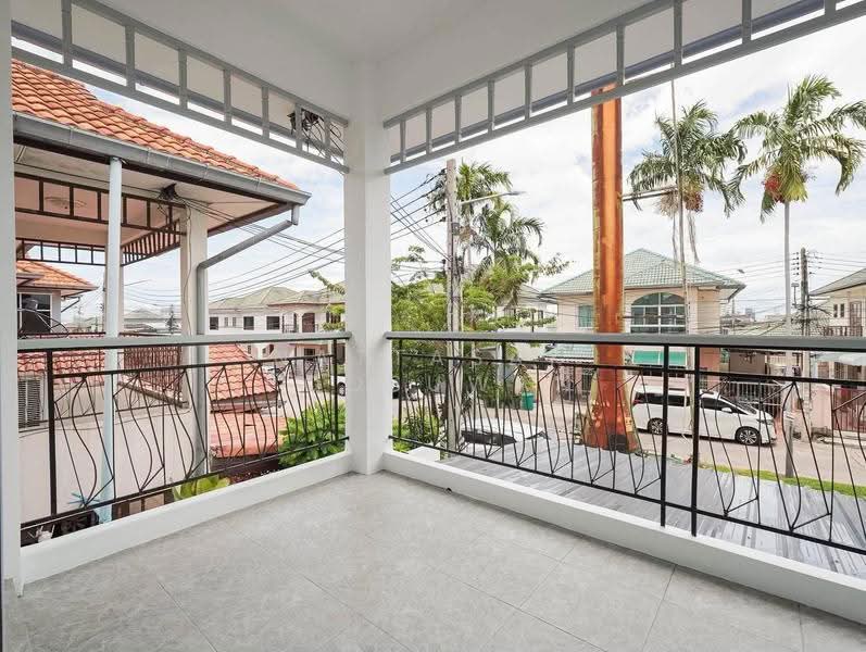 undefined, Chon Buri (Pattaya), Nong Pru, Bang Lamung (Pattaya), Chon Buri (Pattaya), 4 Bedrooms, 325 sqm, Single Detached House For Sale, by Nattasak Poosuwan, 500508537 - DDproperty.com