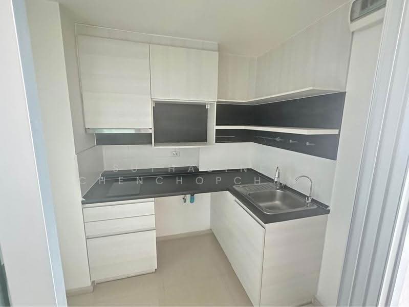 Life Ratchadapisek, Bangkok, 279 Ratchadapisaek Road, Huai Khwang, Bangkok, 2 Bedrooms, 46 sqm, Condo For Sale, by Suthasinee Chenchopching, 500508591 - DDproperty.com