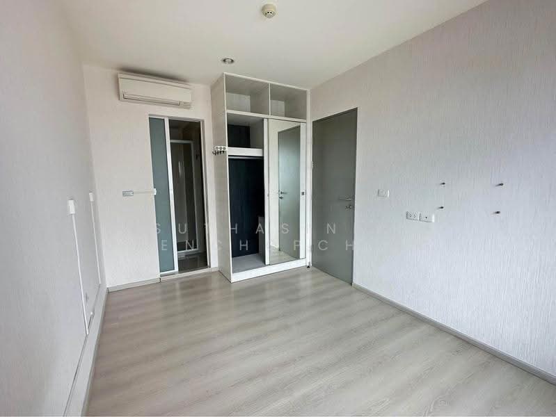 Life Ratchadapisek, Bangkok, 279 Ratchadapisaek Road, Huai Khwang, Bangkok, 2 Bedrooms, 46 sqm, Condo For Sale, by Suthasinee Chenchopching, 500508591 - DDproperty.com
