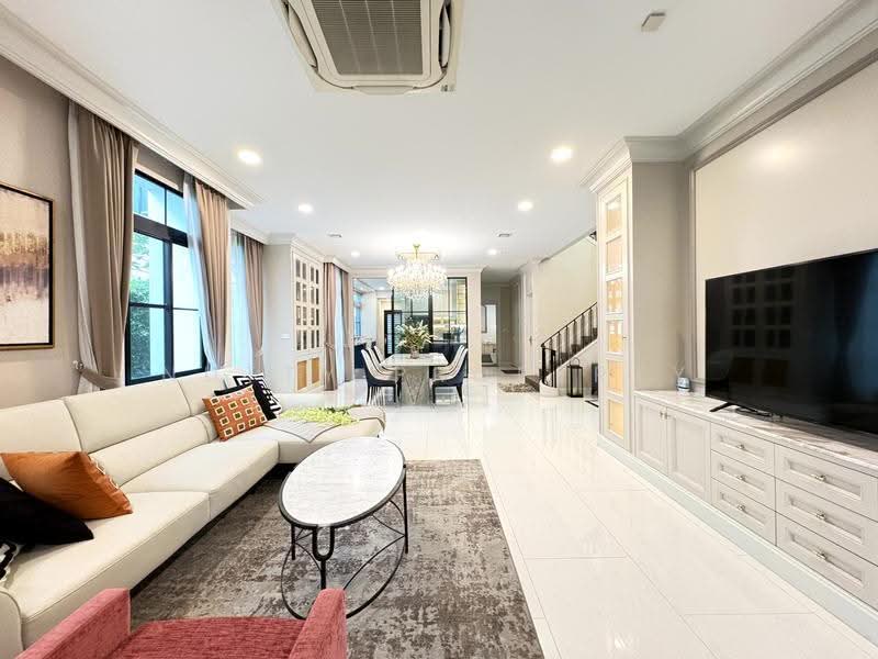 Nantawan Pool Villa Rama 9 New Krungthepkretha, Bangkok, ศรีนครินทร์ - ร่มเกล้า, Saphan Sung, Bangkok, 5 Bedrooms, 500 sqm, Single Detached House For Sale, by Nutty Property, 500508610 - DDproperty.com