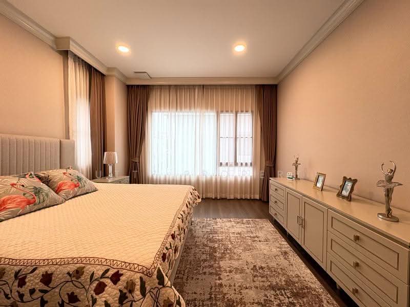 Nantawan Pool Villa Rama 9 New Krungthepkretha, Bangkok, ศรีนครินทร์ - ร่มเกล้า, Saphan Sung, Bangkok, 5 Bedrooms, 500 sqm, Single Detached House For Sale, by Nutty Property, 500508610 - DDproperty.com
