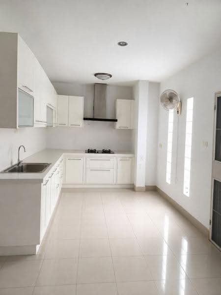 Single house, Chomphloen Ville, Phutthamonthon Sai 2, Bangkok, -, Bang Kae Nua, Bang Khae, Bangkok, 4 Bedrooms, 250 sqm, Single Detached House For Rent, by Connex Property, 500508612 - DDproperty.com