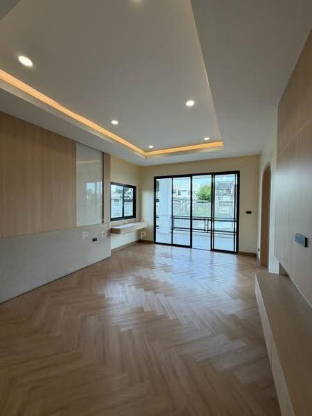บ้านเดี่ยว รีโนเวทใหม่ ใจกลางโชคชัย 4, กรุงเทพ, , ลาดพร้าว, กรุงเทพ, 291 ตร.ม., บ้านเดี่ยว ให้เช่า, โดย Connex Property, 500508653 - DDproperty.com