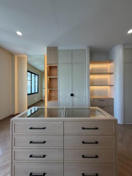 Newly renovated detached house in the heart of Chokchai 4, Bangkok, , Lat Phrao, Bangkok, 4 Bedrooms, 291 sqm, Single Detached House For Rent, by Connex Property, 500508653 - DDproperty.com
