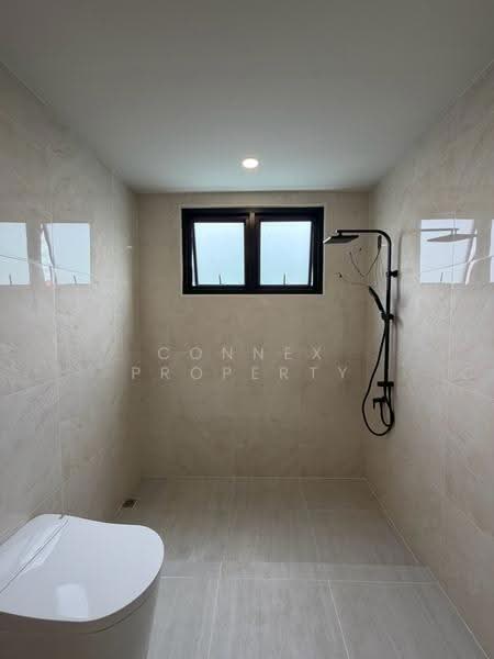 Newly renovated detached house in the heart of Chokchai 4, Bangkok, , Lat Phrao, Bangkok, 4 Bedrooms, 291 sqm, Single Detached House For Rent, by Connex Property, 500508653 - DDproperty.com