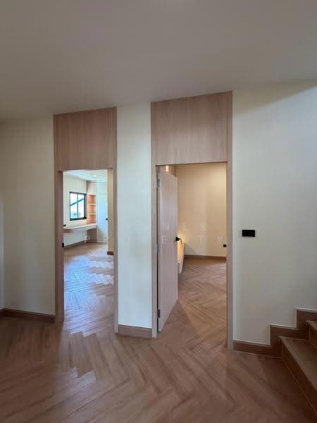 Newly renovated detached house in the heart of Chokchai 4, Bangkok, , Lat Phrao, Bangkok, 4 Bedrooms, 291 sqm, Single Detached House For Rent, by Connex Property, 500508653 - DDproperty.com